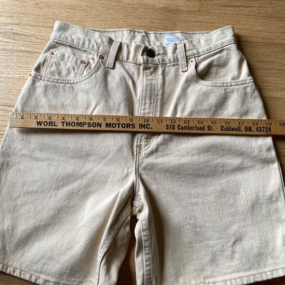 90s Levi shorts red tag size 10 HIGH RISE made in USA - Picture 15 of 16